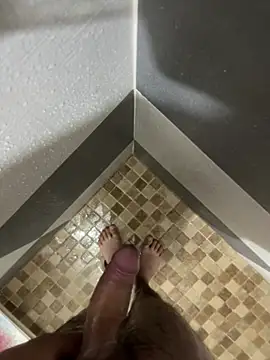 Snapshot of mylovetr1 chatting on February 2025 05:31:02 AM mylovetr1 online show from February 2025 05:31:02 AM