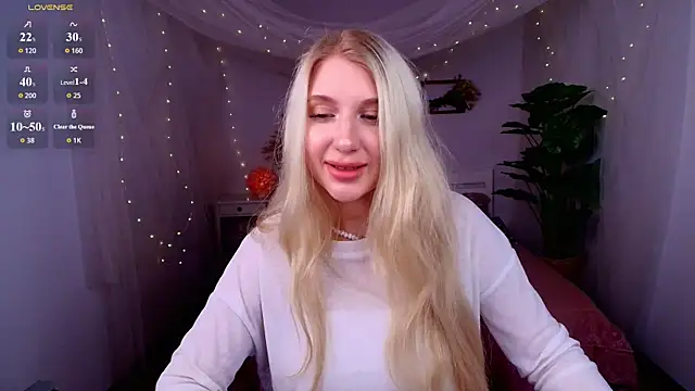 Evacadooo online show from July 2026 04:12:01 AM