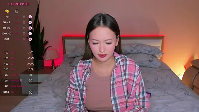 skinny sissss online show from September 2025 12:16:01 PM