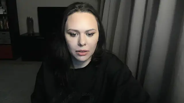 MollyCheiz online show from December 2025 07:53:02 PM