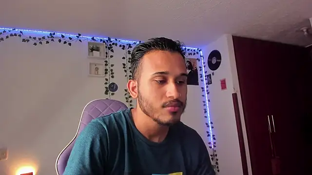 Raf brunette online show from January 2025 10:02:01 AM