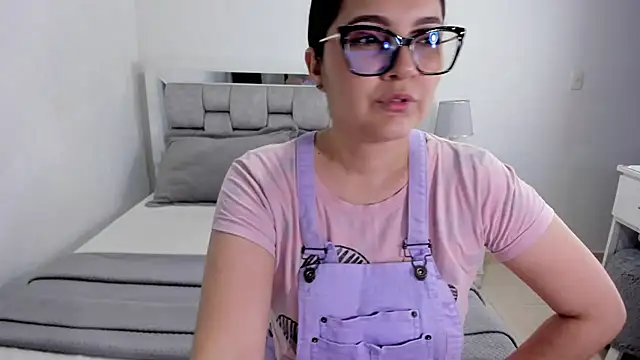 Camilaa bueno online show from July 2026 02:05:17 AM
