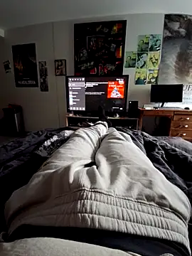 stev3w online show from October 2025 03:23:02 PM