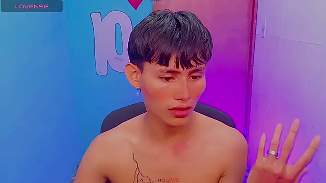 tanjiro cute online show from March 2026 03:10:01 AM