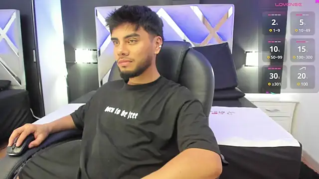 Tommidubois online show from January 2025 12:17:02 AM