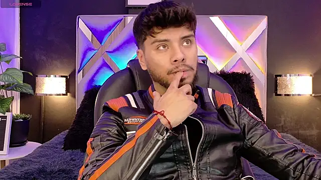 Tommidubois online show from September 2025 04:34:02 AM