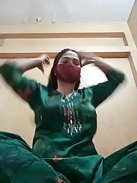 Magical Girl- online show from January 2025 03:31:01 AM