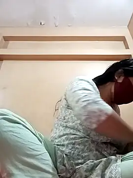 Magical Girl- online show from January 2025 03:31:01 AM