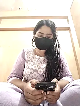 Magical Girl- online show from November 2025 04:14:01 AM