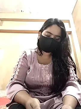 Magical Girl- online show from November 2025 03:30:01 AM