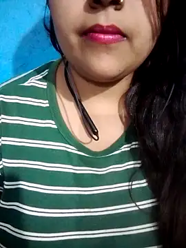 Snapshot of Love-Veronica chatting on May 2026 01:52:01 PM Love-Veronica online show from May 2026 01:52:01 PM