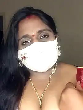 Sexy Radhikaa online show from February 2025 03:19:01 PM