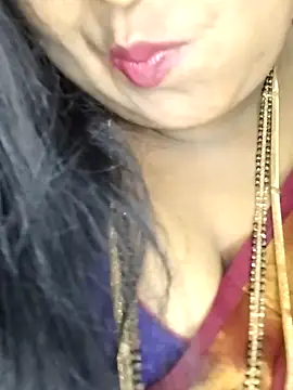 Sexy Radhikaa online show from March 2026 03:32:01 AM