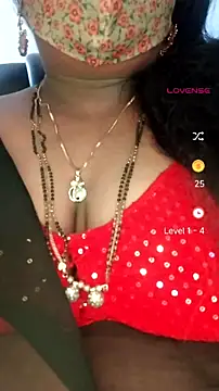 Snapshot of Sexy_Radhikaa chatting on June 2026 06:07:01 AM Sexy Radhikaa online show from June 2026 06:07:01 AM
