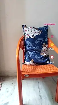 Snapshot of Sexy_Radhikaa chatting on July 2026 05:45:02 AM Sexy Radhikaa online show from July 2026 05:45:02 AM