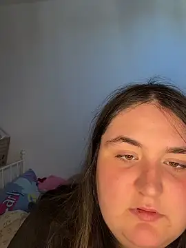 hotiee online show from April 2026 11:14:01 AM