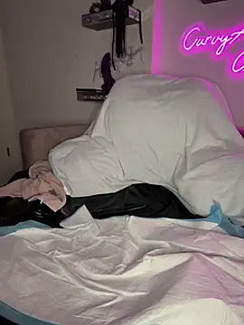 CurvyAnonymousGirl89 online show from February 2025 03:38:01 PM