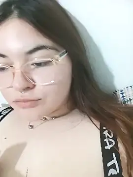 fresitaju online show from November 2025 05:40:02 AM