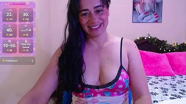 sara florez1 online show from December 2025 11:30:02 AM