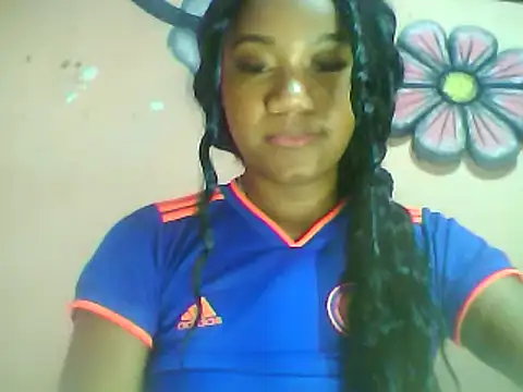 Snapshot of Fariana01 chatting on January 2025 11:58:02 PM Fariana01 online show from January 2025 11:58:02 PM