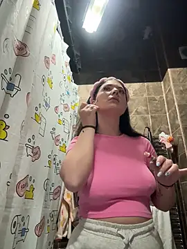 BellaaNoir online show from April 2026 06:42:01 PM