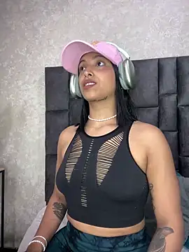 LollaByer online show from March 2025 09:03:01 PM