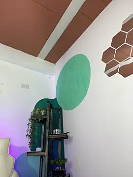 LollaByer online show from September 2025 09:08:02 PM