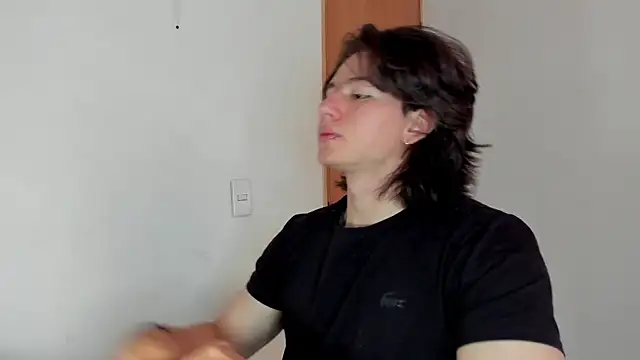 AngelBennet  online show from November 2025 04:38:01 PM