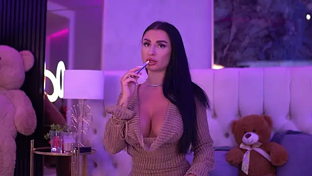 IsabelleHunt online show from September 2025 05:07:01 AM