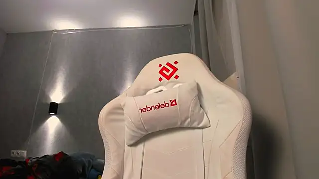 Snapshot of Kleo_Godde chatting on October 2025 11:49:01 PM Kleo Godde online show from October 2025 11:49:01 PM