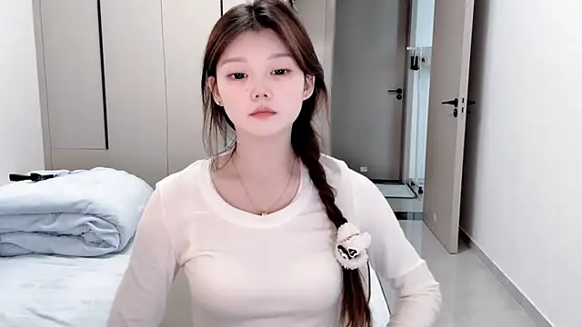 yangyang-1115 online show from November 2025 04:23:02 AM