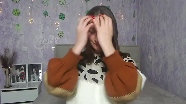 MichelLeee online show from March 2025 12:01:02 PM