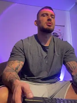 DimitriSullivan  online show from June 2026 02:45:01 PM