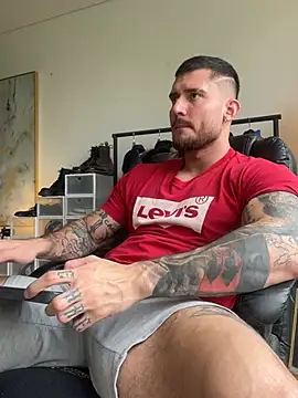 DimitriSullivan  online show from June 2026 03:45:02 PM