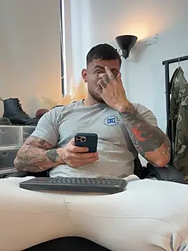 DimitriSullivan  online show from July 2026 02:37:02 PM