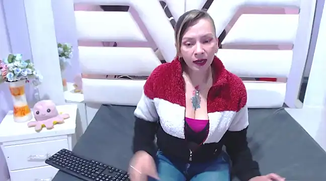 alaha evans online show from March 2025 09:41:01 AM