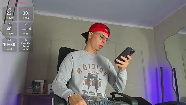 Snapshot of -Bruno-Bs chatting on February 2025 03:53:01 AM -Bruno-Bs online show from February 2025 03:53:01 AM