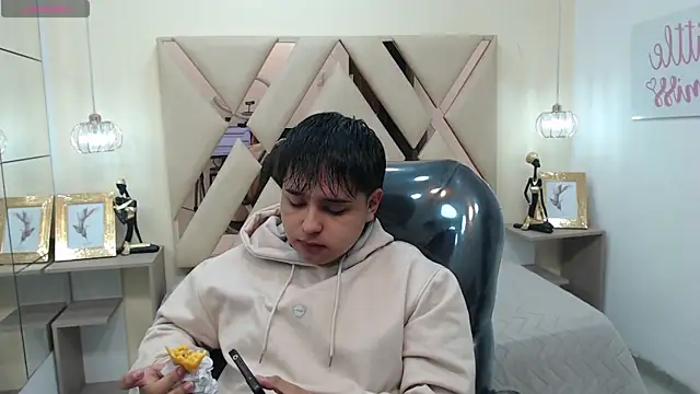 AndrewPherson online show from January 2025 12:24:02 PM