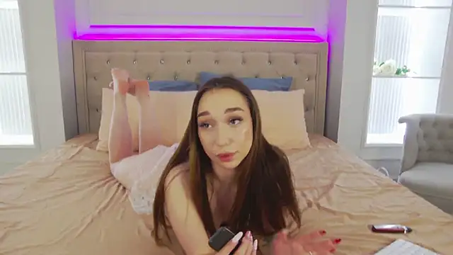 TaylorDavids online show from September 2025 04:29:01 PM