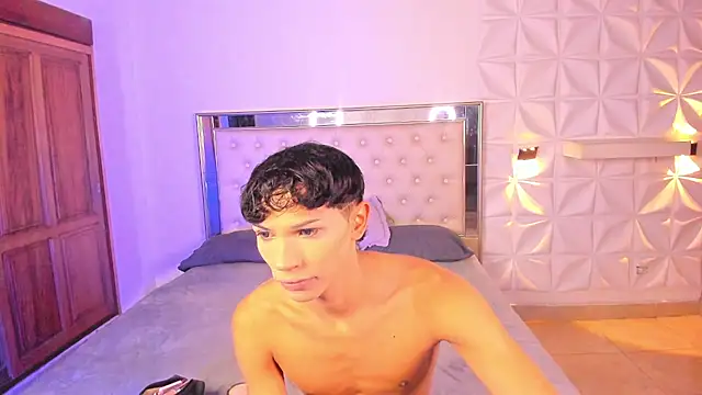 im sebaslopez online show from July 2026 11:28:01 AM