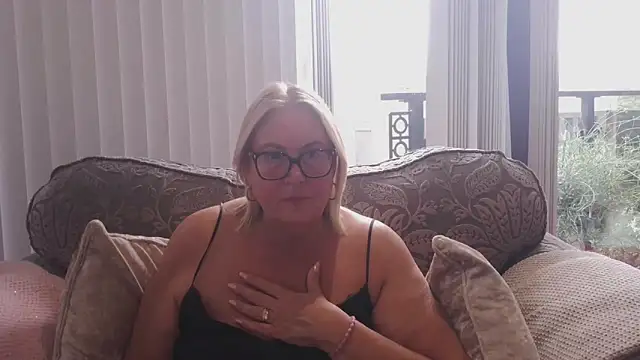 MoistCurveyChanel online show from June 2026 03:06:01 PM