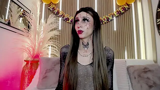 Aniie Doll online show from October 2025 08:20:01 PM