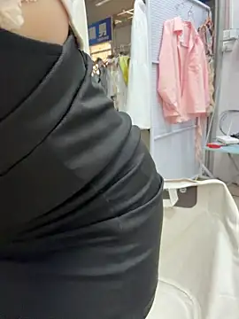 Selenaaaaa- online show from March 2026 05:34:01 AM