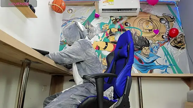 Snapshot of Jeffry_wolvess chatting on February 2025 03:50:02 PM Jeffry wolvess online show from February 2025 03:50:02 PM