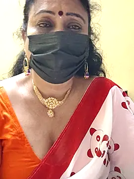 Snapshot of rekha_naier chatting on February 2025 07:57:02 PM rekha naier online show from February 2025 07:57:02 PM