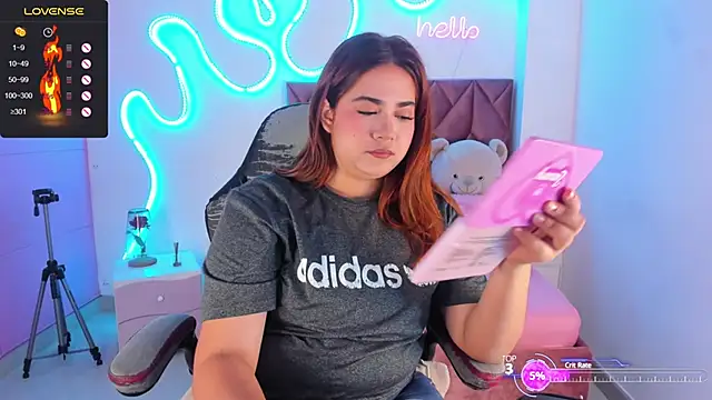 jisoo   online show from December 2025 12:47:01 PM