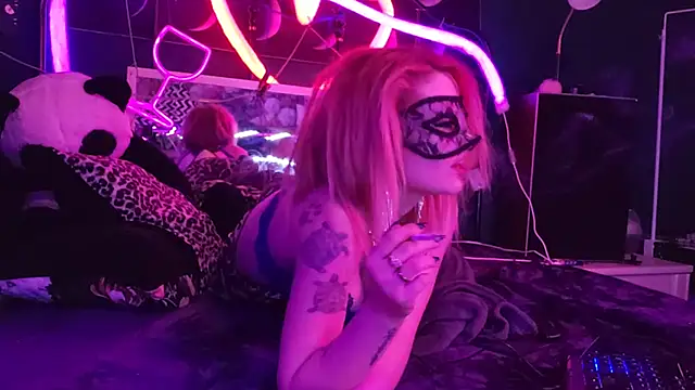 anonymouszN online show from January 2025 11:32:02 PM