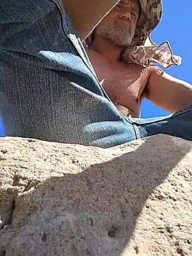 DatingProfile USA 43 str8 online show from March 2025 10:13:02 PM