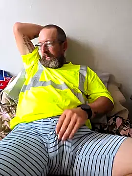 Huskers2020 online show from September 2025 01:35:02 PM