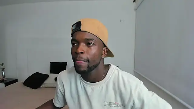 Dylan Taylor online show from March 2025 03:45:01 AM